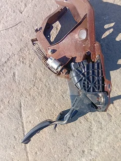 2012 Toyota quantum break and accelerator pedal