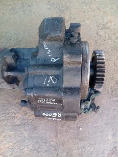 Freightliner flb Cummnis oil pump