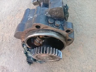 Freightliner flb Cummnis oil pump