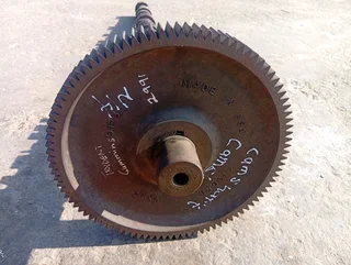 Frieghtliner FLB Cummins N14 camshaft