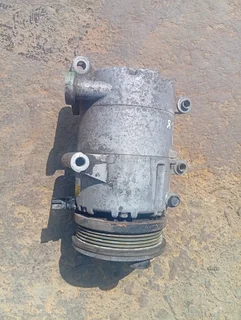 Ford focus Volvo C30 1.8 Aircon pump