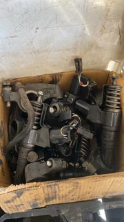 Freight liner flb Cummins n14 celect plus injectors