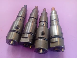 A0060175121 0432191269 Fuel Injector OM457 OM502 MERCEDES Actros/Axor/Citaro