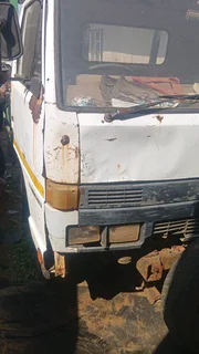 Isuzu np3500 non turbo stripping for spares .engine and gearbox available