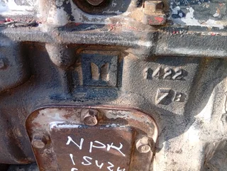 Isuzu npr 5 speed manual gearbox for sale