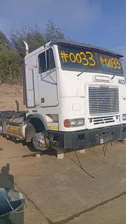 Frieghtliner flb with Cummins N14 engine stripping for spares