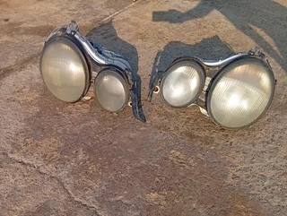 Mercedes Benz E230 w210 front headlights