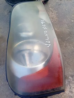 2003-2011 Volvo XC90 halogen left and right headlamp