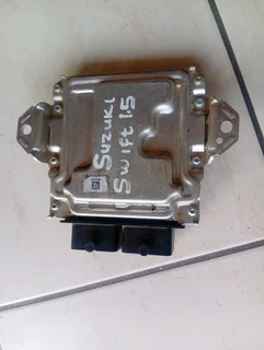 Suzuki swift 6D 33920-85s31 0261s102xm ECU ECM computer box