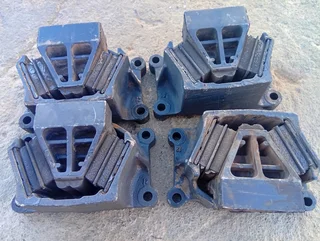 Mercedes Benz Actros Mp2/mp3, Axor, Atego Engine Mountain