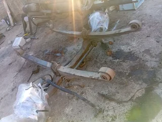 Mercedes-Benz ECONIC Front complete  Axle  ATEGO ACTROS AXOR  A0003301000 0003301000 A9433311001