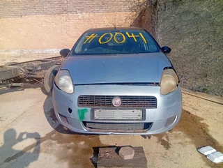 Fiat Punto manual stripping for spares