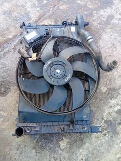Mercedes Benz w203 radiator set for sale