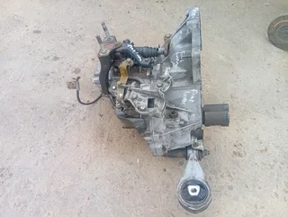 Fiat linea manual 5 speed gearbox c549.5    55200879  E047