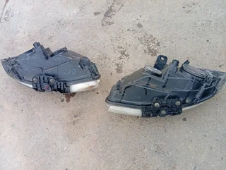 Fiat linea left and right headlight for sale