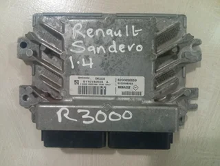 Renault sandero S110140025 A  EMS3132  8200598393  ECU ECM computer box