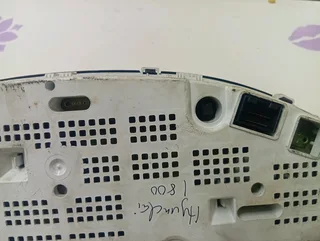 HYUNDAI I800 2.5 DIESEL 2012- SPEEDOMETER INSTRUMENT CLUSTER 11611-006XX