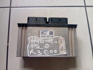 Hyundai i20 ECU computer box  9001340079KD  8030  39199-08030  1E36526Y  9101290010