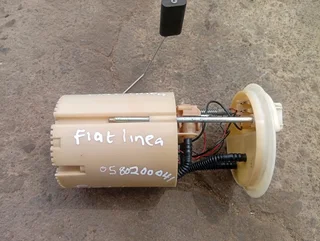 Fiat Punto fiat linea 1.4 petrol fuel pump