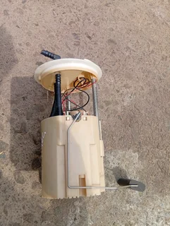 Fiat Punto fiat linea 1.4 petrol fuel pump