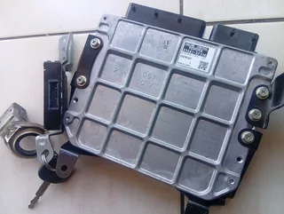 2015-2025 Toyota quantum 2.5 diesel complete lockset