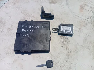 2008-2015 Toyota quantum 2.7 petrol lockset