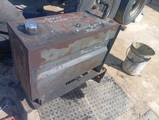 Scania  hydraulic tank for sale