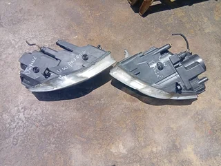 2005-2011 VW Passat B6 headlight  3C2 B6 3C0941006