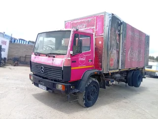 Mercedes Benz econoliner 1617 stripping for spares