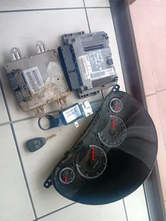 2005 jeep 2.8l diesel complete lockset