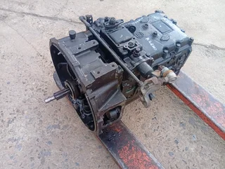 Mercedes econoliner 1617 ade manual gearbox