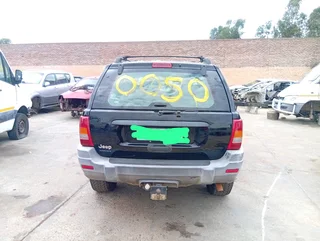 2001 jeep grand cheeroke stripping for spares