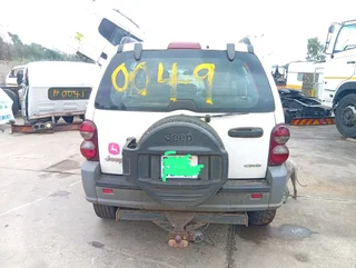 2005 jeep crd stripping for spares