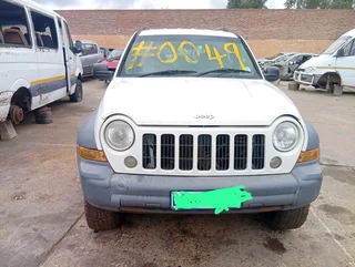 2005 jeep crd stripping for spares