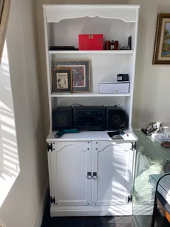 Display cabinet &amp; book shelf