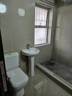Durban CBD bachelor flat for rent