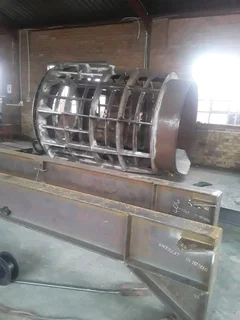 Boilermaker looking for work trade tested with 7 years working experience