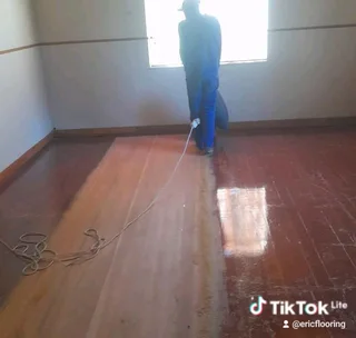 WOODEN FLOORING SERVICES