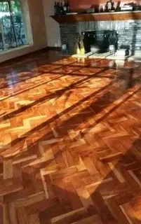 WOODEN FLOORING
