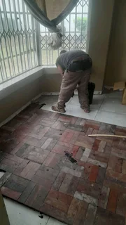 Flooring sanding/083 711 9148
