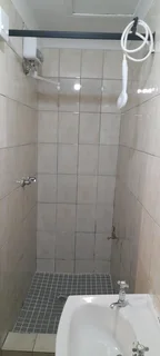 Rental Property in Woodhust Chatsworth