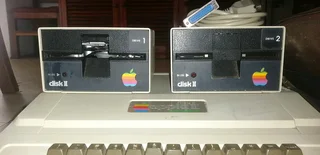 Apple 2 vintage computer