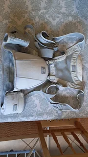 Snuggletime SnuggleRoo Airflow Hip Seat Carrier