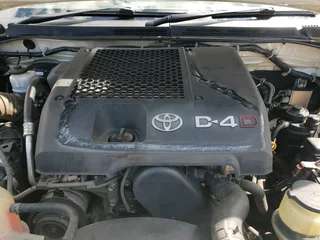 2011 Toyota Fortuner 3.0D4D AUTOMATIC for sale urgent..