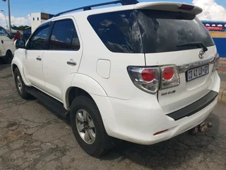 2011 Toyota Fortuner 3.0D4D AUTOMATIC for sale urgent..