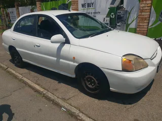 2003 Kia Rio for sale urgent..