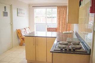 Holiday Accommodation Summerstrand Area