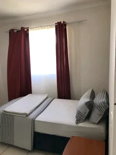 NEAT FURNISHED ROOM IN A 2 BED FLAT, R4700,INC UTILITIES
