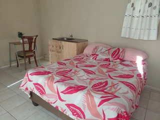 Studio apartment with own bathroom