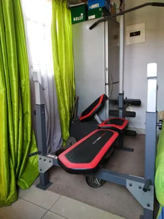 Bench press, Bar and Weights